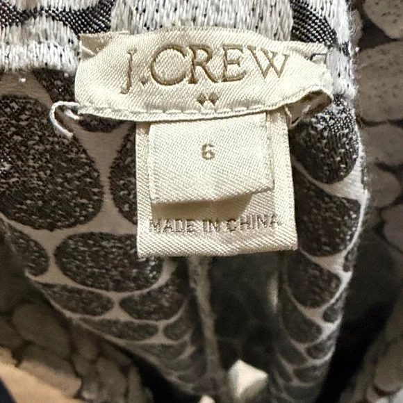 J. Crew Polka Dot Pull On Elastic Waist 3” Shorts - Picture 4 of 4